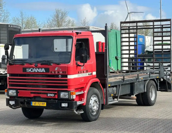 Scania 93M 210 OPRIJ WAGEN BLADGEVEERD!